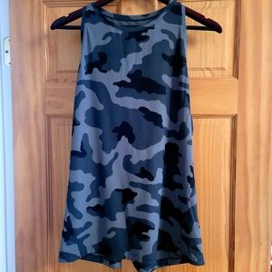 Womens Crater Lake Tank-Thunderhead Grey Camo